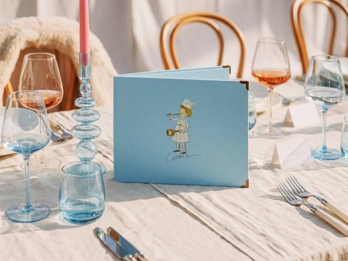 Gastronomie-Speisekarte Finessino in Blau, Format A4 quer – Speisekarten Bilder