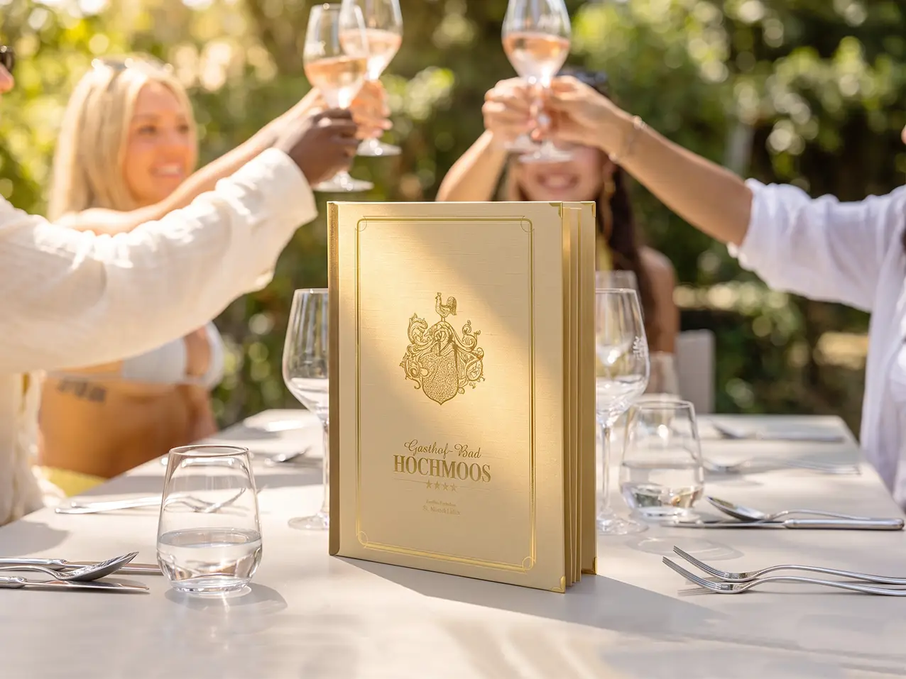 Gastronomie-Speisekarte Juwel unverstärkt in Beige, Format A4 hoch – Speisekarten Bilder
