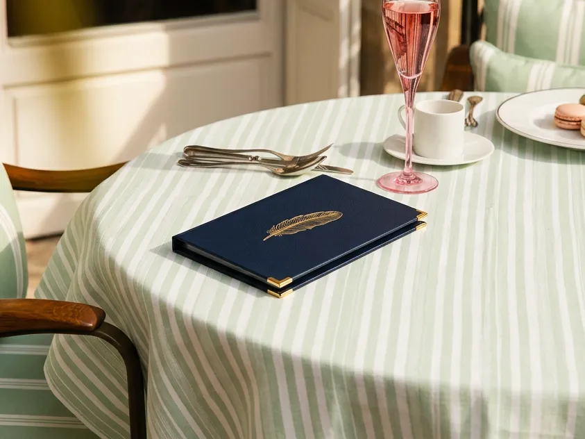 Gastronomie-Speisekarte Kordesso in Grau, Format A5 hoch – Speisekarten Bilder – Motiv 2