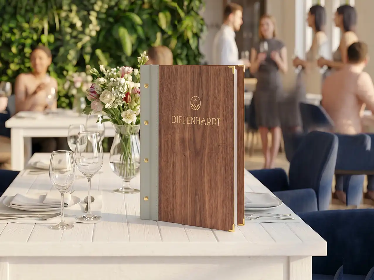 Gastronomie-Speisekarte Select in Braun, Format A4 schmal – Speisekarten Bilder